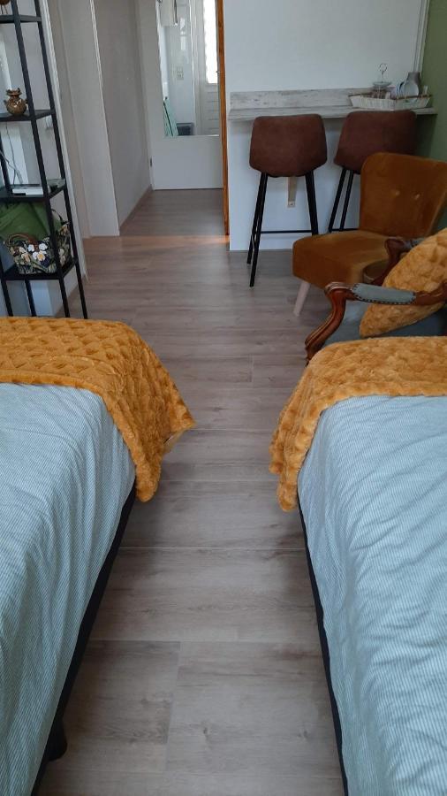 Gastenverblijf Nummer 1 Sommelsdijk エクステリア 写真